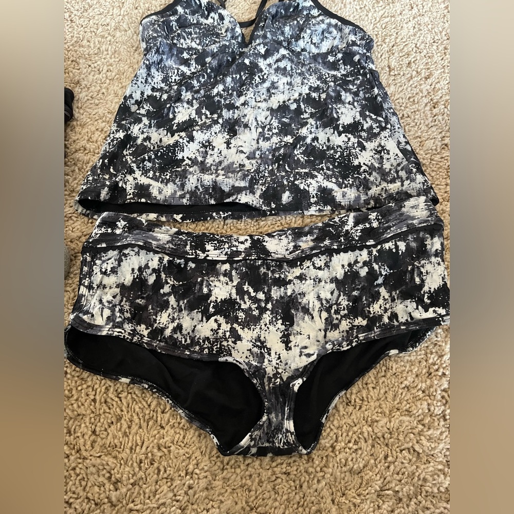 Athleta tankini swimsuit -Size Large